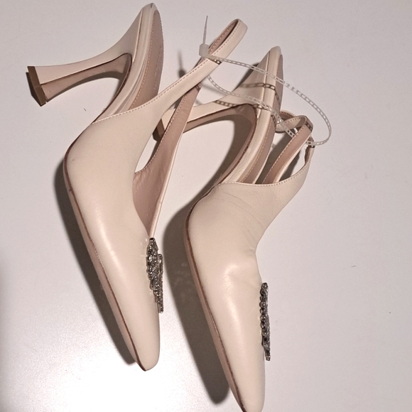 Antonio Melani x Born on Fifth Millie Leather Jewel Ornament Slingback P… - Picture 4 of 7